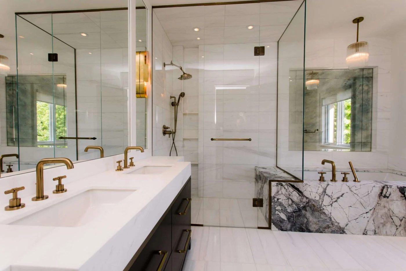 A safe and easily-accessible bath in Kansas City from Jericho