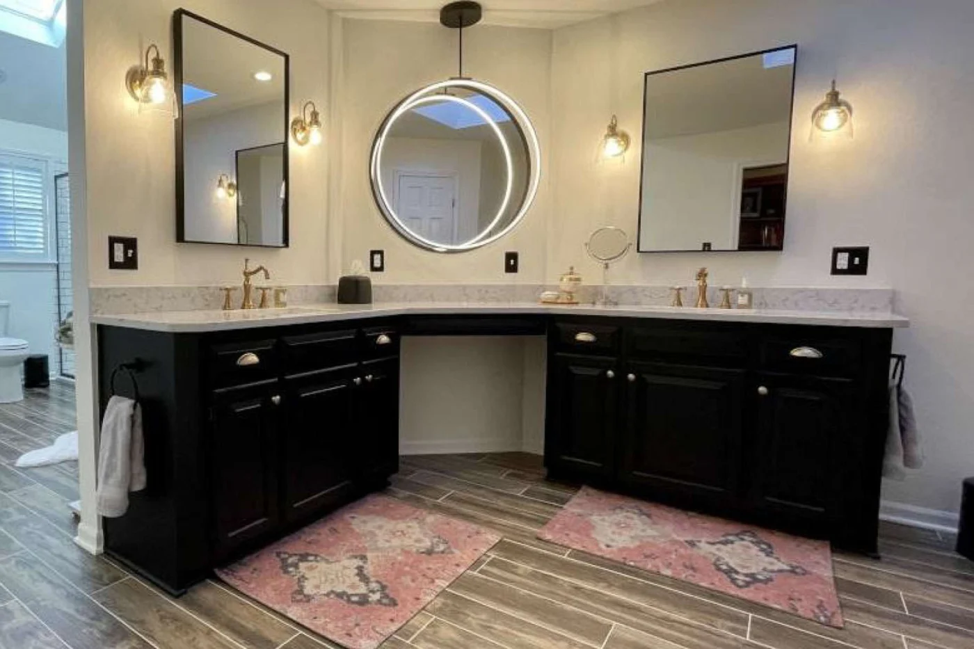 Solid Wood Cabinets